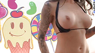 Busty brown-haired gives a deep DT with brazilian style vibes Big Boobs Porn Video