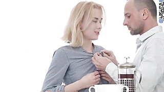 Blonde teenager gives him a deep blowjob Big Boobs Porn Video