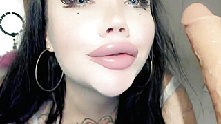 Sexy Chick Fucks Her Pussy Deep Big Boobs Porn Video