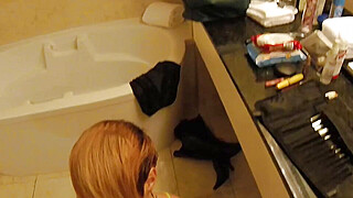 MOMPOV Luna - Vegas Topless Porn Video