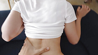 We have sex while big booty girlfriend cooked lunch Porn Video