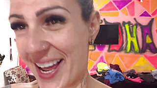 I got naked for the app delivery guy and called him into my house. Porn Video